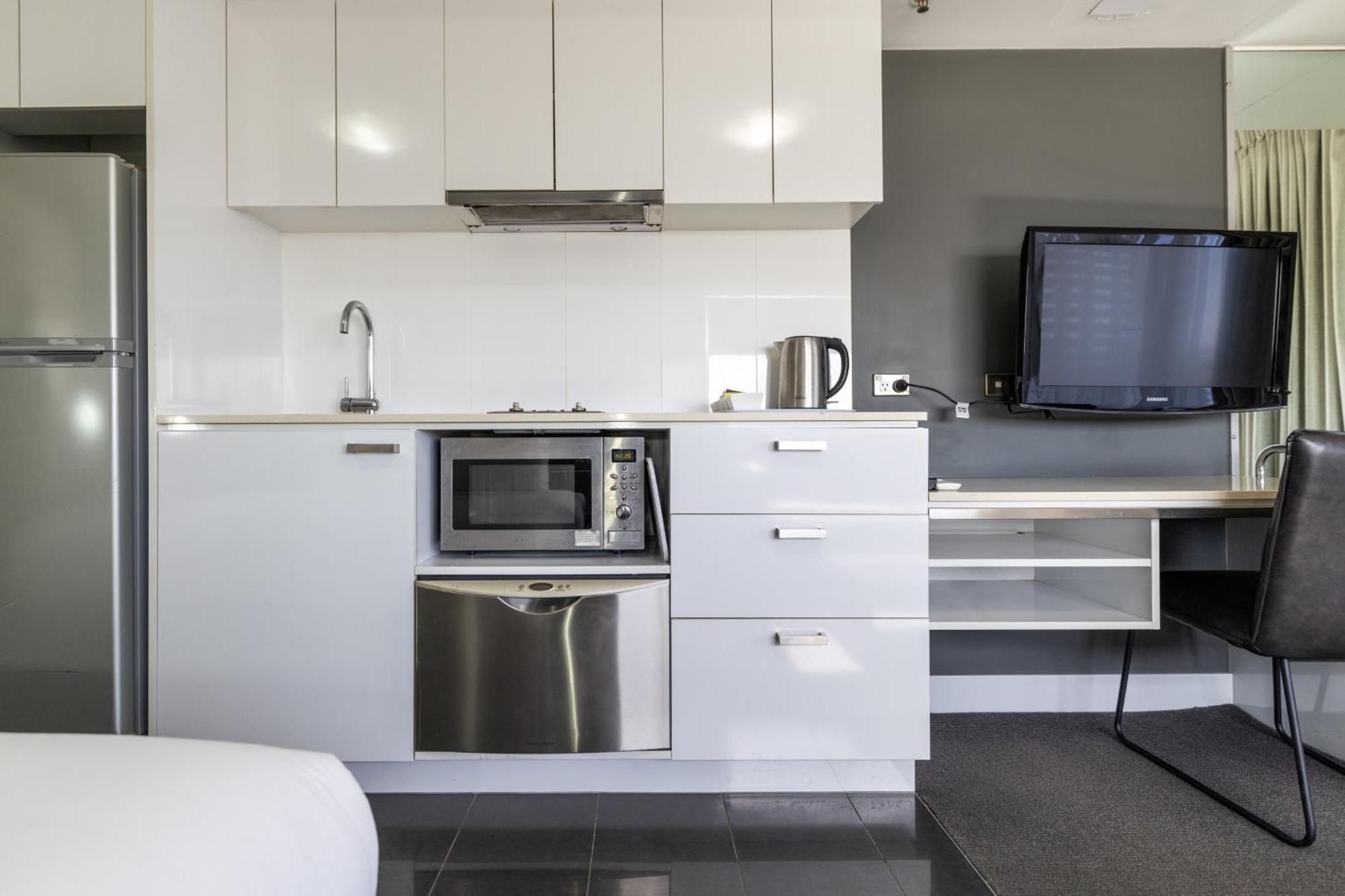 Oaks Townsville Metropole Hotel Bagian luar foto